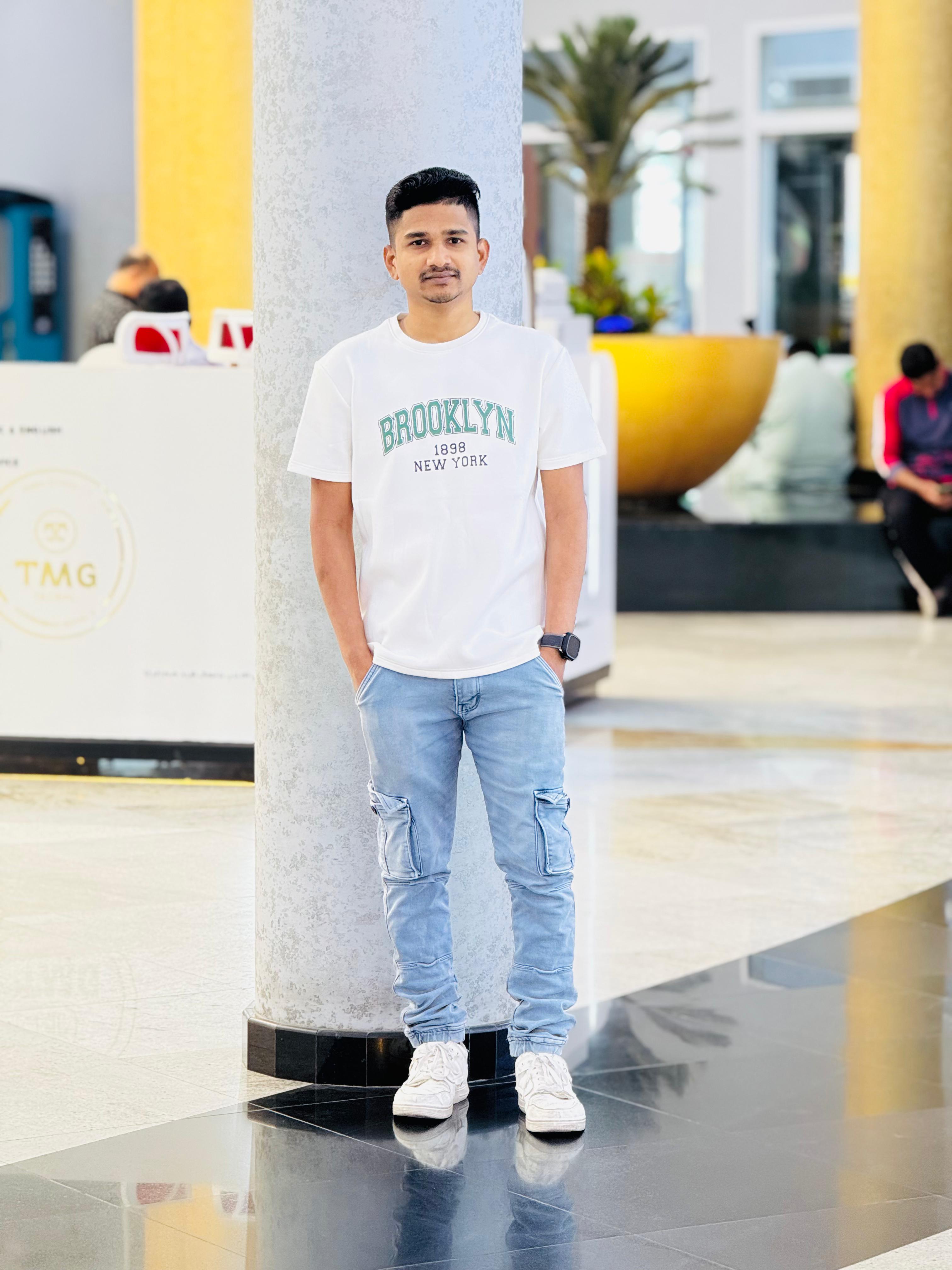 ലാൽ കൃഷ്ണ 